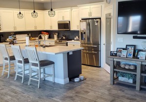 New Home 10 minuets from river, lake and casinos