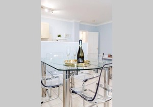 New House 10 minutes to Tower Bridge! 8 people!