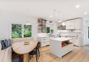 New Listing! Crown Jewel Luxury Home, private pool, golf view, 5 min to beach