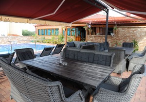 NEW LISTING! Vila Caska -ap6 - for 4 people- Zrce beach, pool, wifi, A/C