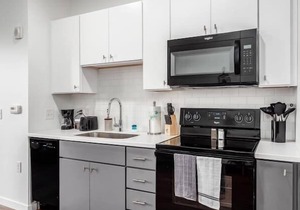 NEW LOVELY 1BR IN HEART OF COLUMBUS l 24/7 GYM