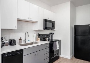 NEW LOVELY 1BR IN HEART OF COLUMBUS l 24/7 GYM