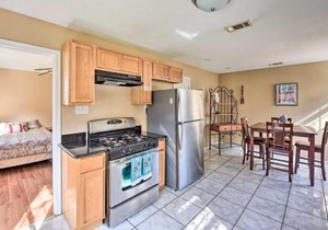 New Orleans Home about 2 Mi to Bourbon Street!