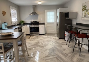 New renovated cottage near Graceland and Beale Street