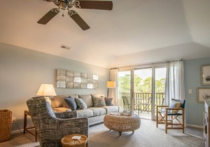 Newly Renovated Villa w/ Amazing Marsh Views - Steps to Beach, Pools, & Dining