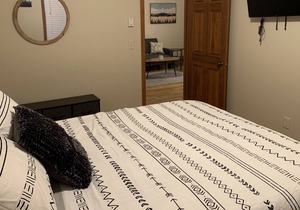 Newly Updated Historic Cody Home - sleeps 6