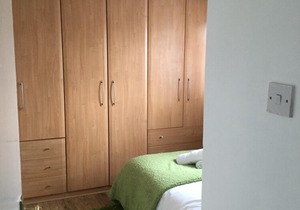 Nice 4 Bed house near Basildon Town Centre sleeps 8