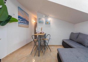 Nice Apartment In Kosljun With Wifi