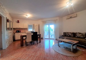 Nice apartment near Malinska