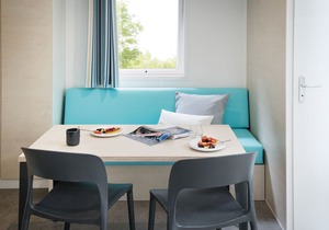 Nice chalet with deck, in the Antwerp Kempen