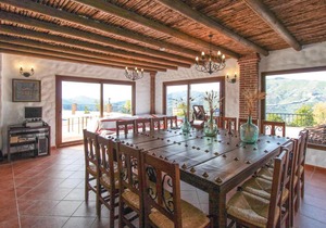 Nice Home In Canillas De Albaida With Jacuzzi, Wifi And Swimming Pool