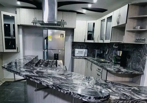 Nice Renovation! Perfect Location! A/C, Washer/Dryer, Fast net! Cable TV!