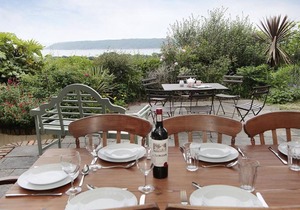 Nicholaston Cottage - Four Bedroom House, Sleeps 8
