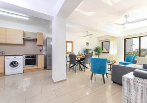 Nissi Beach Apartment 1 - 3 bedroom apartment close to Nissi Beach