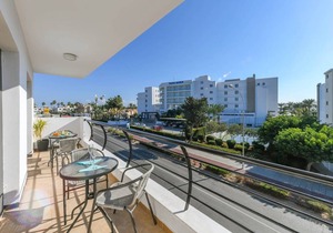 Nissi Beach Apartment 2 - Two bedroom apartment close to Nissi Beach