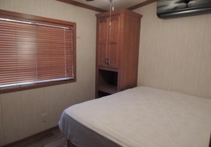 O'Connell's Yogi Bear Screened Park Model 18