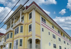 Ocean Block, 4 minutes walk to beach and boardwalk, 7 minutes to Amusement Park