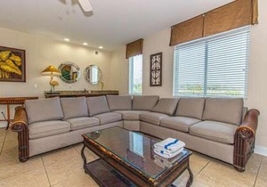 Ocean Breeze Luxury Villas 2C Across The Street From The Ocean! Sleeps 20 guests