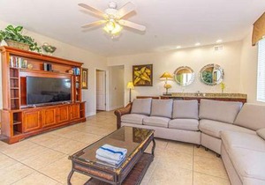 Ocean Breeze Luxury Villas 2C Across The Street From The Ocean! Sleeps 20 guests