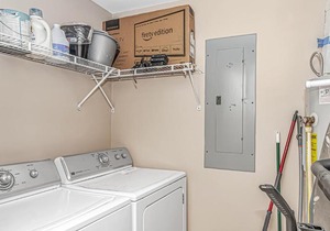 Ocean Breeze Luxury Villas 3D, Nicely Updated! Across From The Ocean! Sleeps 18 !