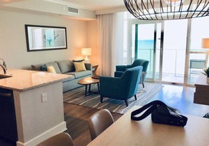 Ocean Enclave by Hilton Grand Vacations- 2 Bedroom Unit Sleeps 6!