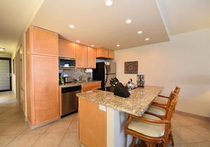 Ocean front & corner unit at Kahana Reef #422! Quam Properties Hawaii
