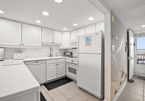 Ocean Hideaway 209 2 BR 2 BA Ocean City, Maryland Boardwalk Oceanfront