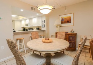 Oceanfront Charm in Barefoot Trace 114