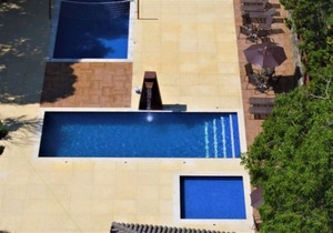 Oceanfront Condo, Wonderful Landscape, with a Beautiful Sunset!