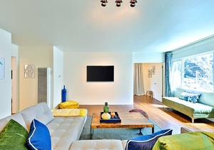 Oceanfront condo with amazing views, steps to beach & walkable location