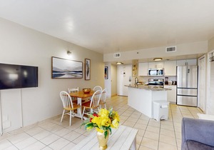 Oceanfront escape with views, pools, hot tubs, balcony & easy beach access