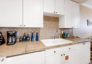 Oceanfront High-Rise Condo W/180 Degree, Unobstructed Ocean View & Shared Pool