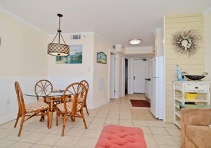 Oceanfront in Heart of N Myrtle Beach with Pool