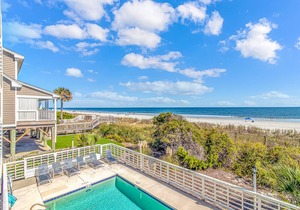 OCEANFRONT /POOL 1st FLOOR! KING BED! FIVE STAR!