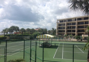Oceanfront upscale condo, Vero Beach, Florida, 2 bedrooms