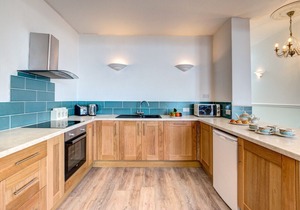 Oddicombe Hall Flat 2