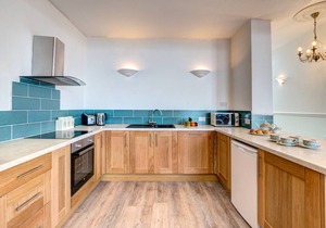 Oddicombe Hall Flat 2