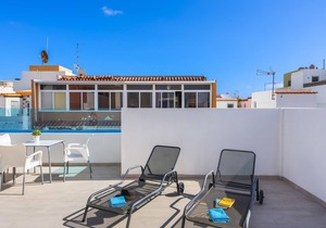 OKEANOS Eco Guest House