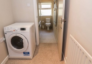 OLD POST COTTAGE, pet friendly, with open fire in St. Ishmaels