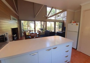 Omeo - 1 Nt(waterfront)