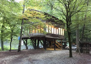 On The Banks of the River-Fishing/Views/Hiking/Paddling/Campfire & Fall Leaves!