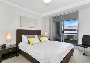 One Bedroom Apartment Atchison Street(L1103)