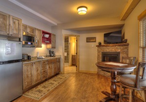 Oquossoc Suite #4 | A/C & Fireplace