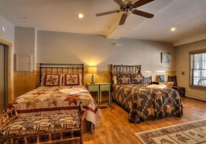 Oquossoc Suite #5 | A/C