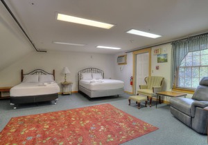 Oquossoc Suite #7 | Upstairs Suite