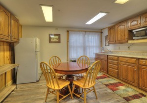 Oquossoc Suite #7 | Upstairs Suite