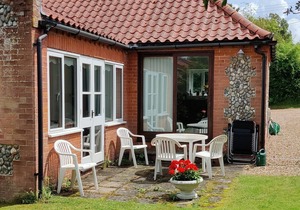 Orchard House - Three Bedroom House, Sleeps 6