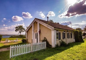 Osea Island: Cottage Seclusion
