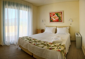 Ouzo Villas 2, 3BR Villa at Ag. Isidoros Plomari Lesvos