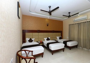 OYO 10017 RB Grand Residency
